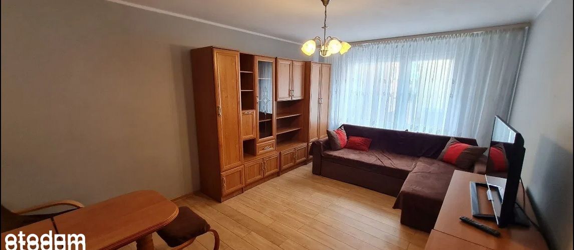 Wynajem 3 pokoje ul. Sienkiewicza (1piętro) -60m2