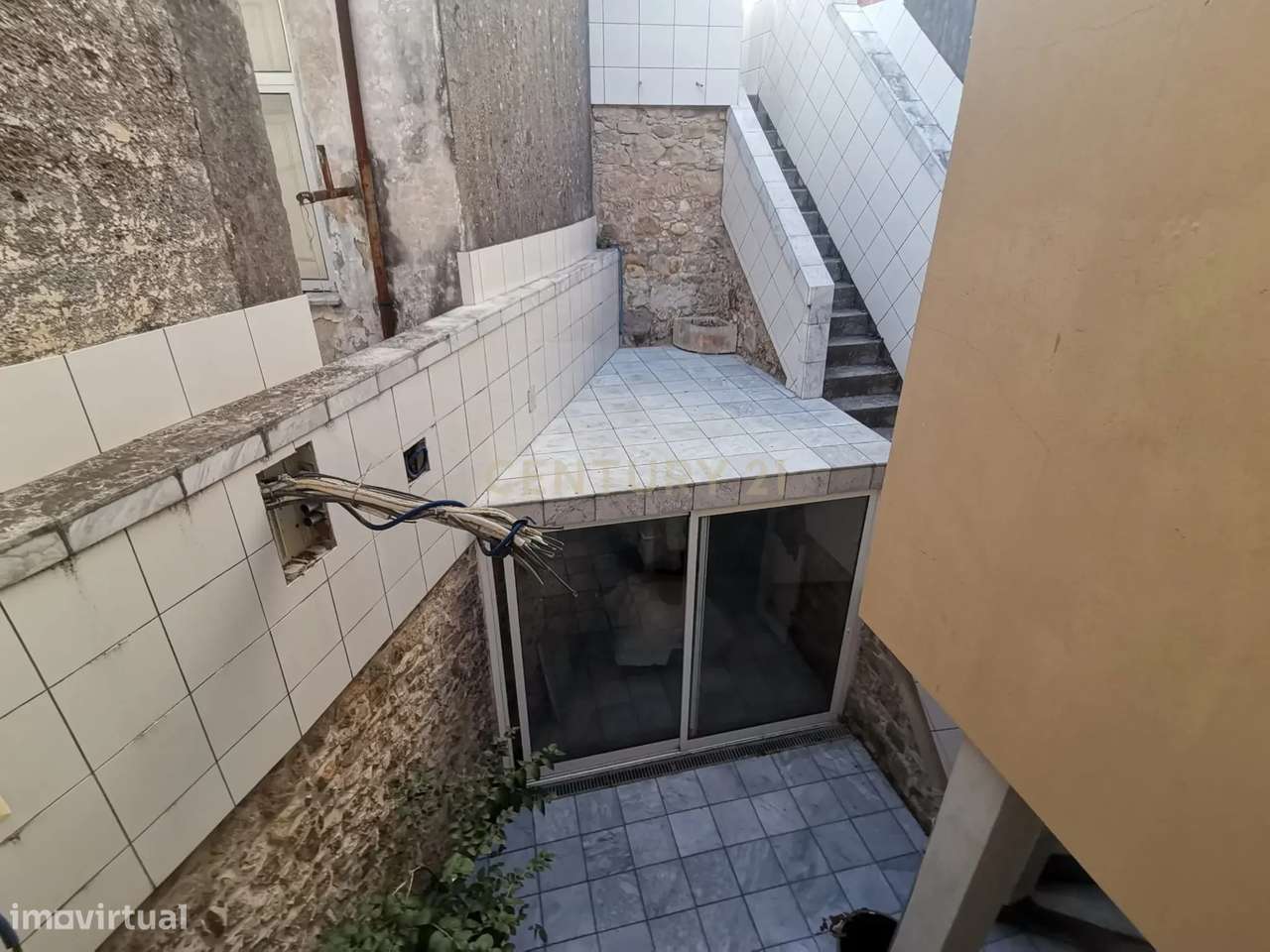 Prédio com vista soberba sobre o rio Mondego-38