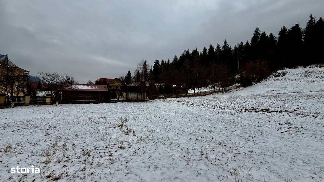 Teren lângă PROFI Fundu Moldovei, acces din județean-2