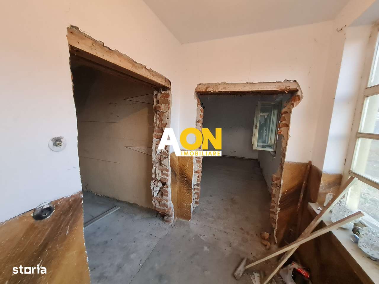 Casa 2 Camere + 1 Anexa, 132 mp, Teren 2619 mp, Zona Paclisa - Imagine principală: 5/14