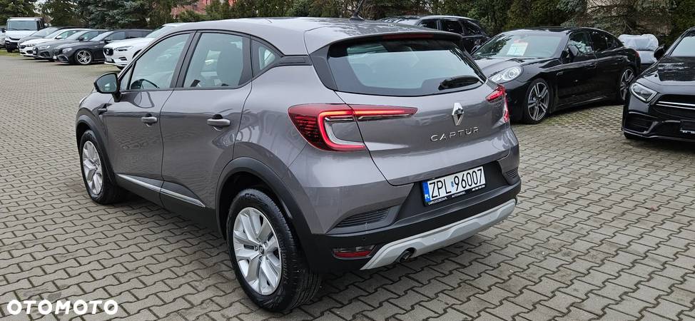 Renault Captur 1.5 Blue dCi Intens EDC - 4