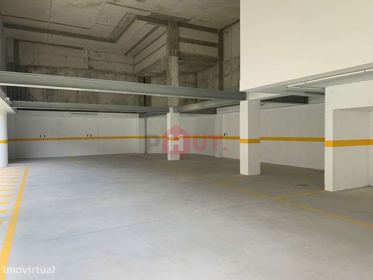 Apartamento T3 - Lousada-Centro-35