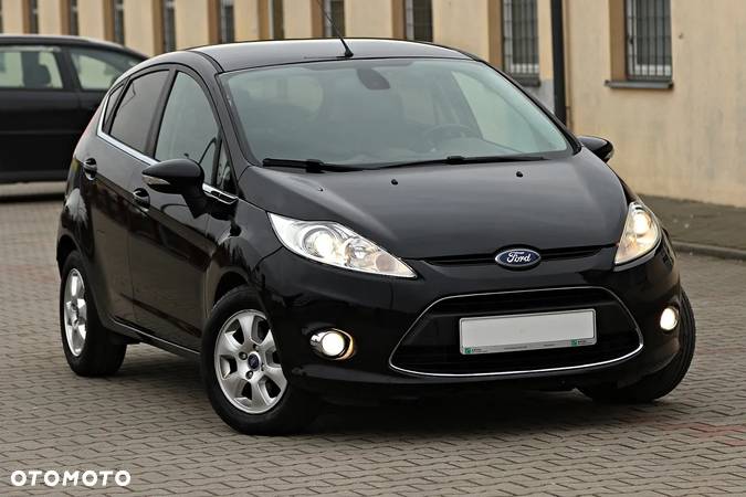 Ford Fiesta 1.6 TDCi DPF Titanium - 2