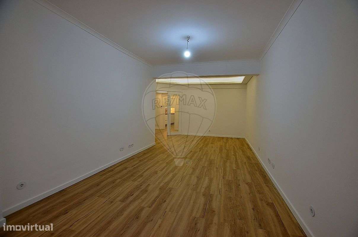 Apartamento T3 à venda em Cacilhas-13