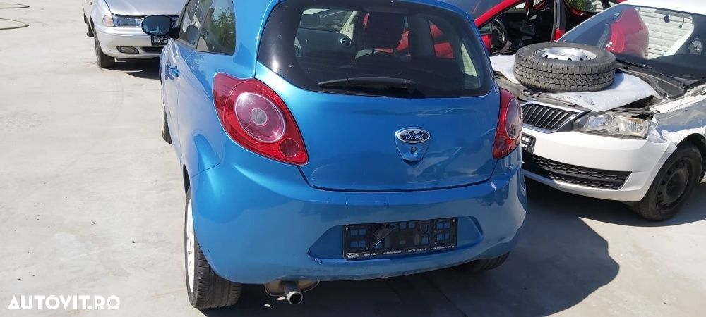 Dezmembrez Ford Ka 1.3 benzina - 3