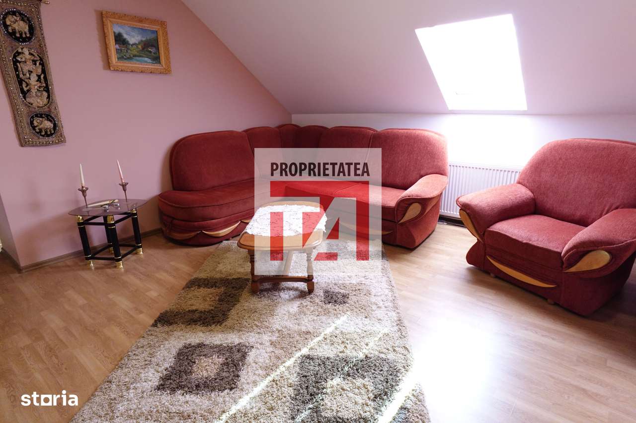 Casa spatioasa si teren de 1500mp Unguras-12