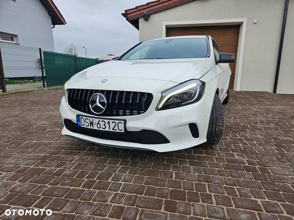 Mercedes-Benz Klasa A 180 (BlueEFFICIENCY) 7G-DCT - 2