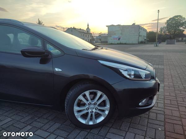 Kia Ceed - 7