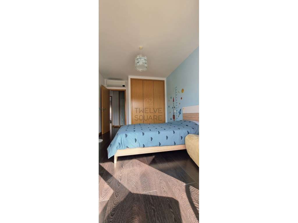 Apartamento T3 em Leiria, em muito bom estado de conservação.-13