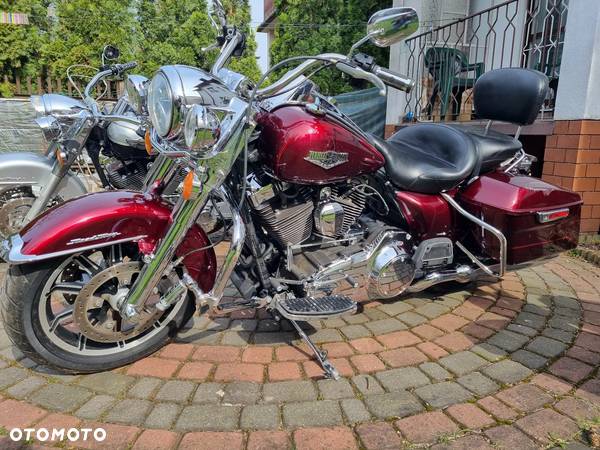 Harley-Davidson Touring Road King - 1