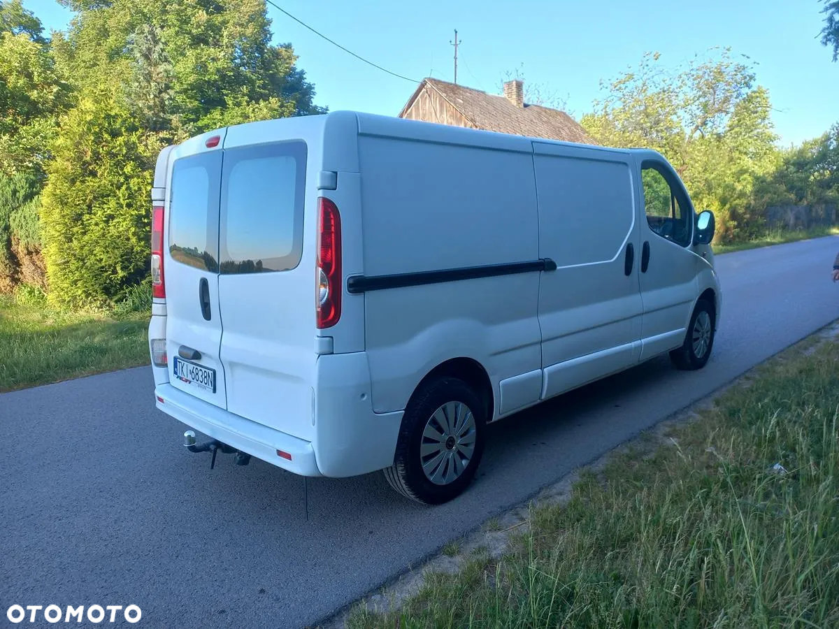 Opel Vivaro - 7