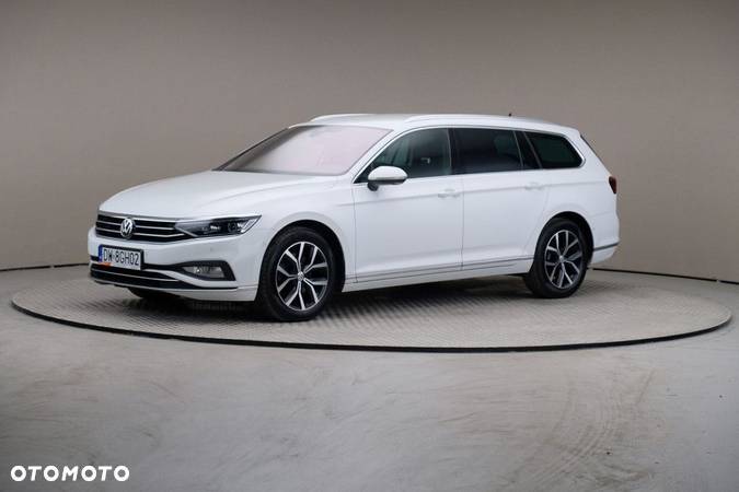 Volkswagen Passat 2.0 TSI Elegance DSG - 1