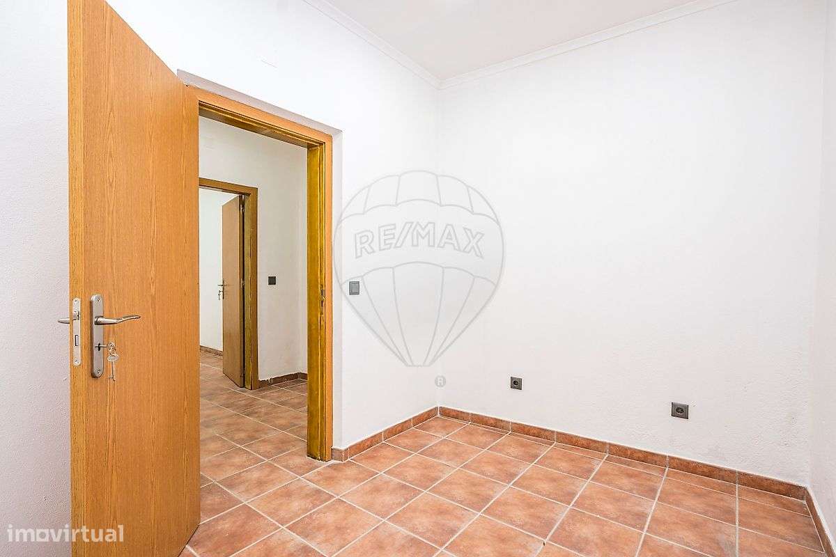 Moradia T4 para venda-7