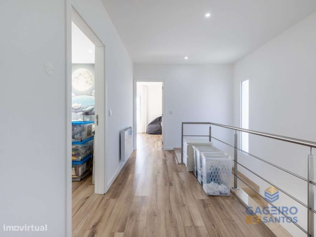 Moradia T4 - Moderna, Inteligente e Eficiente-33