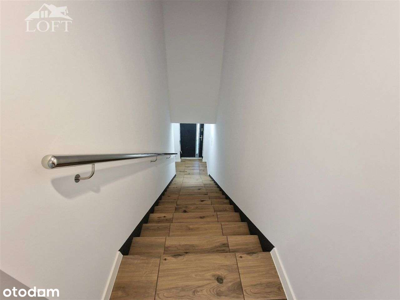 Deweloperski lub pod klucz-17