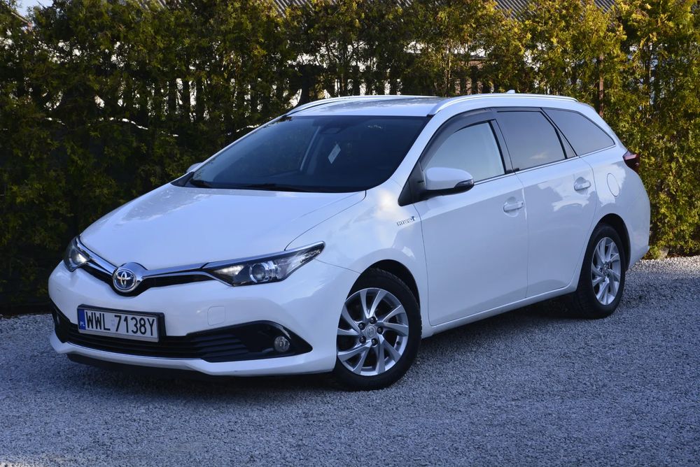 Toyota Auris II Hybrid 135 Premium 2017