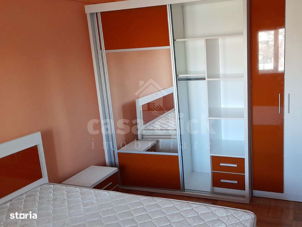 Apartament 2 camere Mazepa 2, 2 balcoane inchise - Imagine principală: 2/8