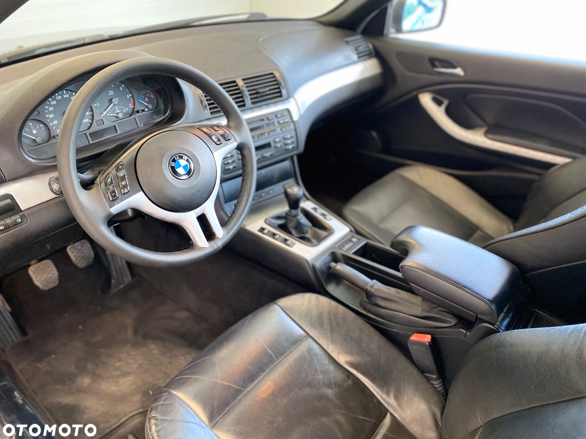 BMW Seria 3 318ti - 22