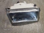 Otica / Farol Dto Fiat Uno (146_) - 2