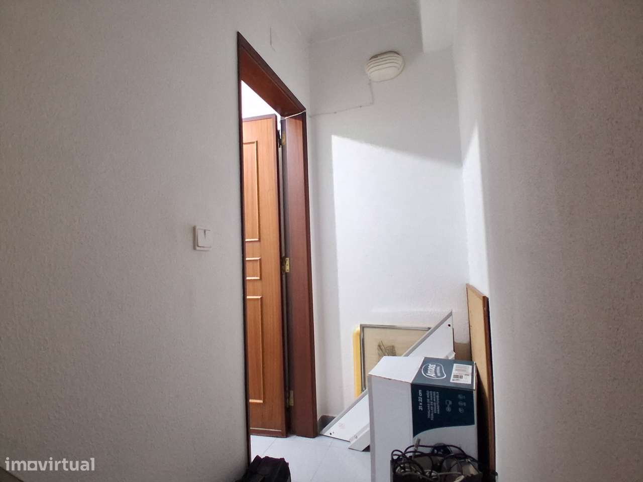Apartamento, 35 m², Venda do Pinheiro e Santo Estêvão das Galés - Grande imagem: 4/8