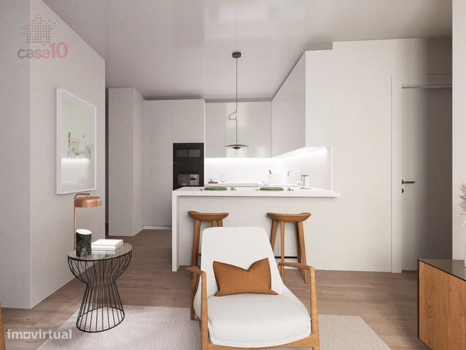 Vende-se apartamento T3 em edifício recuperado, no Montijo-0