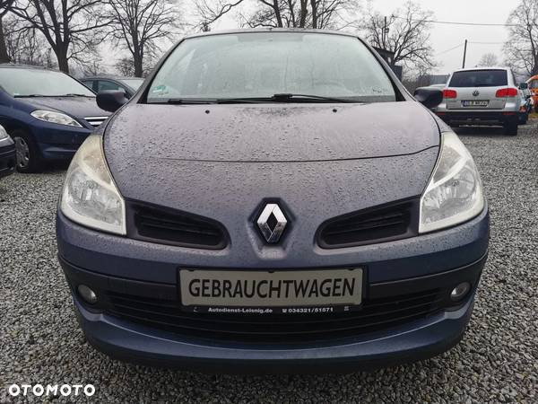 Renault Clio 1.5 dCi Authentique - 8