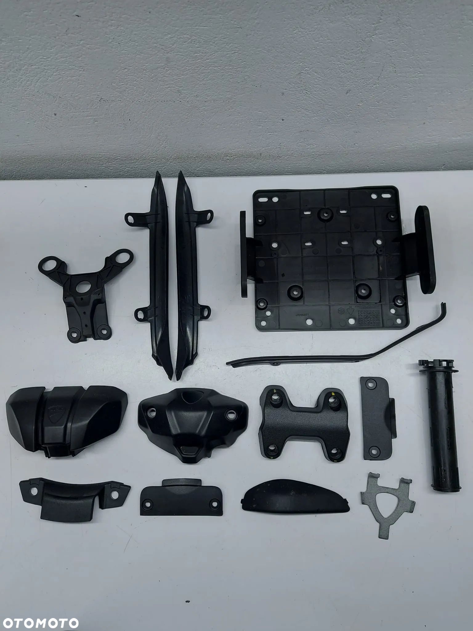 Różne części ZESTAW Ducati - 1