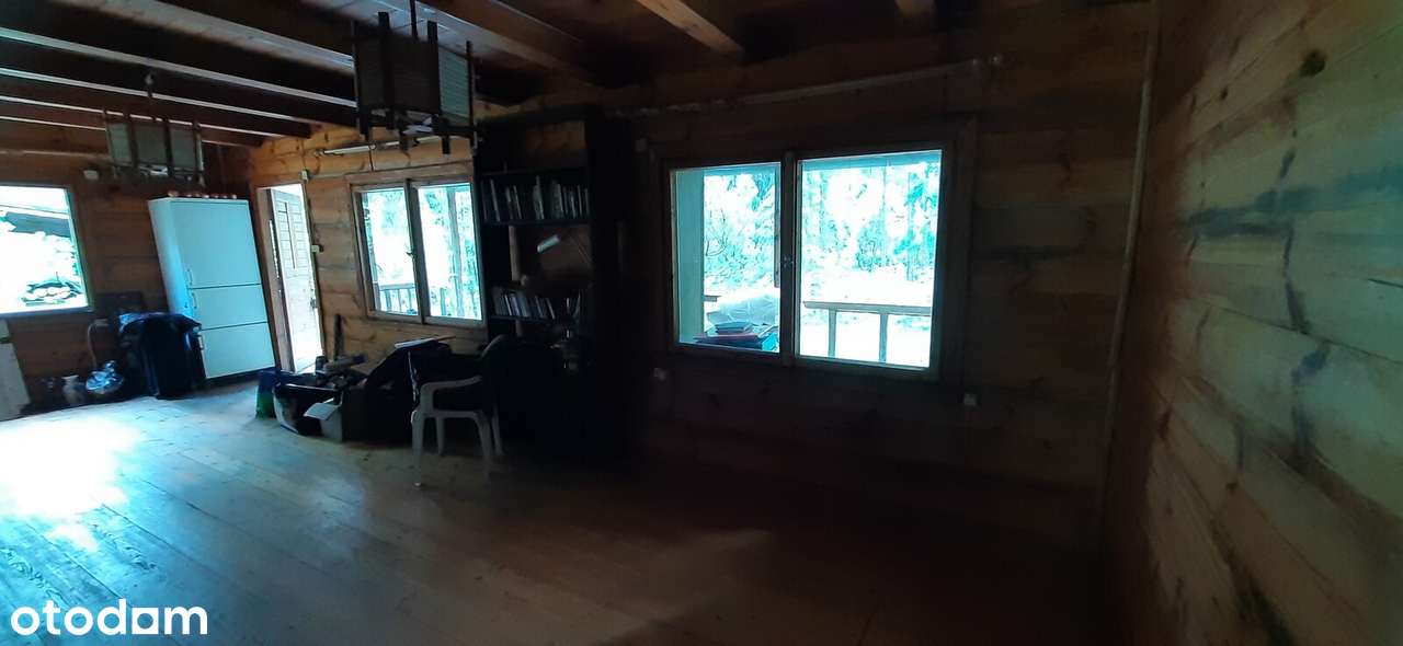 dom drewniany , z bali na działce 1423m-8