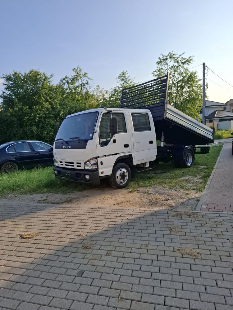 Isuzu NPR 2006