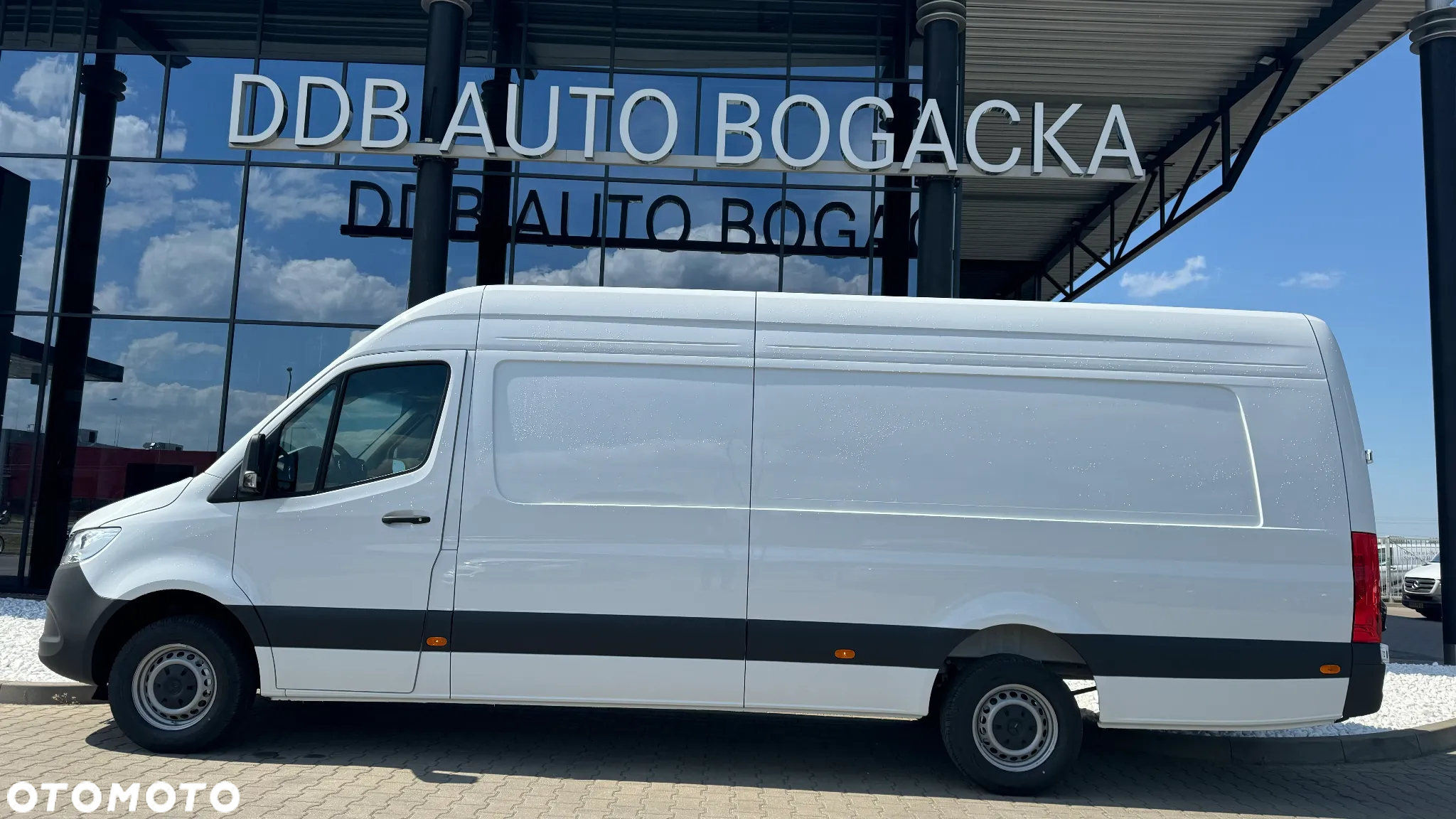 Mercedes-Benz SPRINTER 317 CDI FURGON EKSTRA DŁUGI MT5 - 10