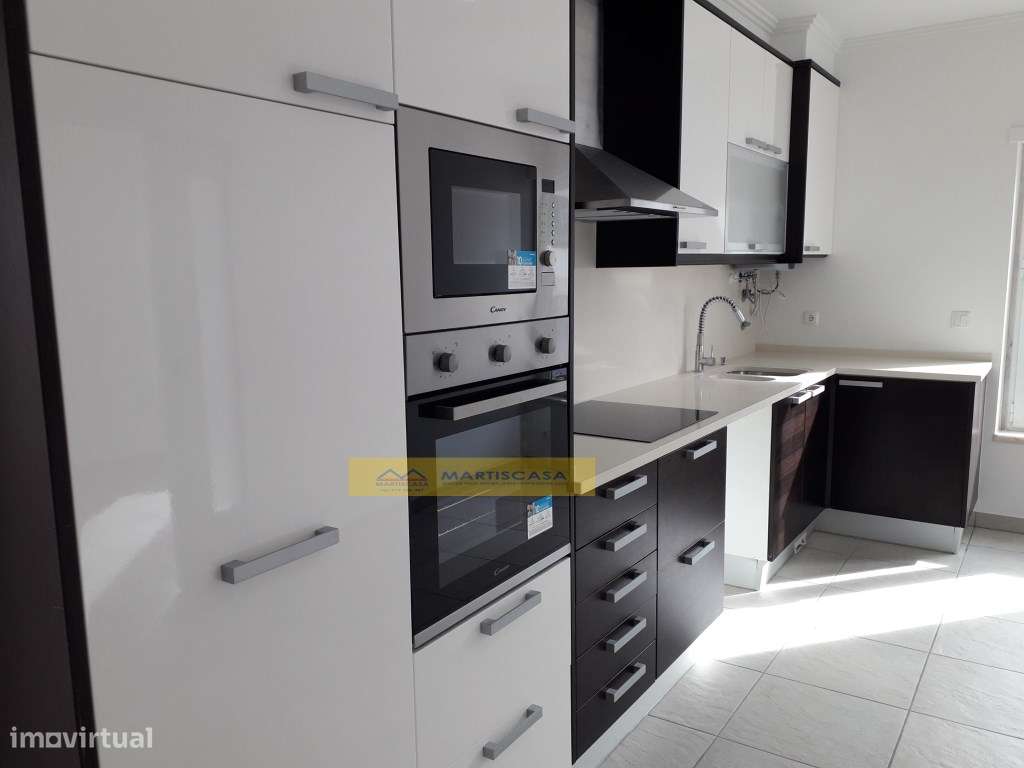 Moradia T3+1 Centro Ericeira/VISTA MAR - OFERTA ESCRITURA E REGISTOS-21