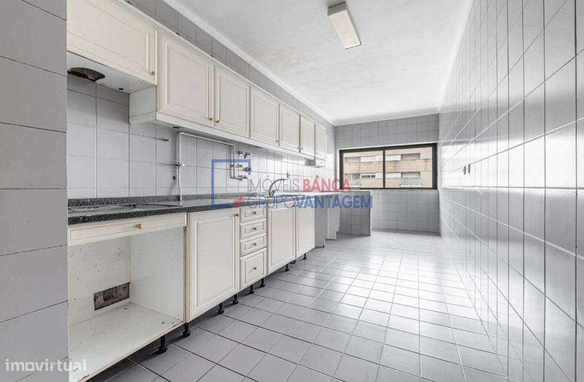 APARTAMENTO T3 - BRAGA - Grande imagem: 4/21