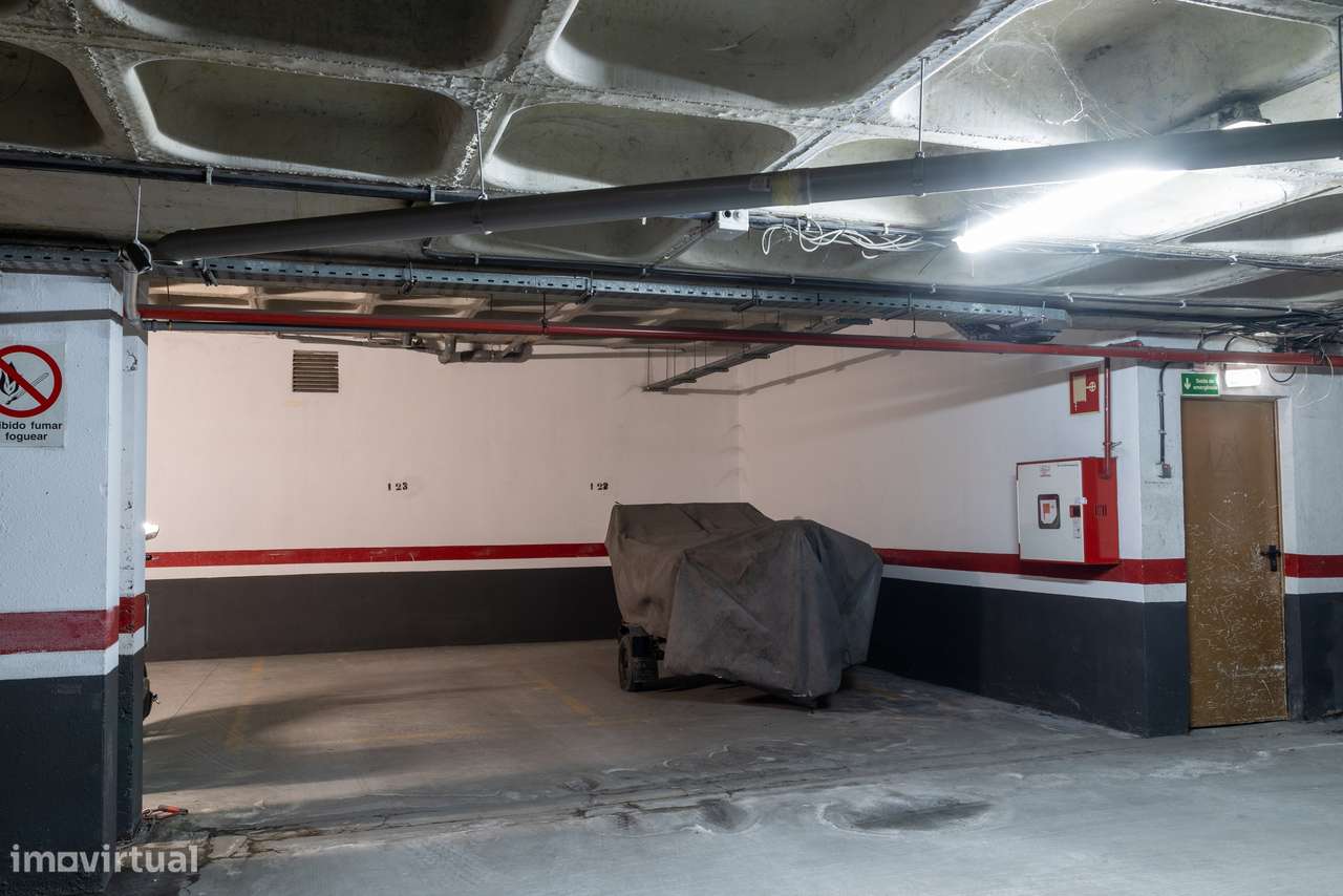 Apartamento T4 DUPLEX Venda em Alhos Vedros,Moita-8
