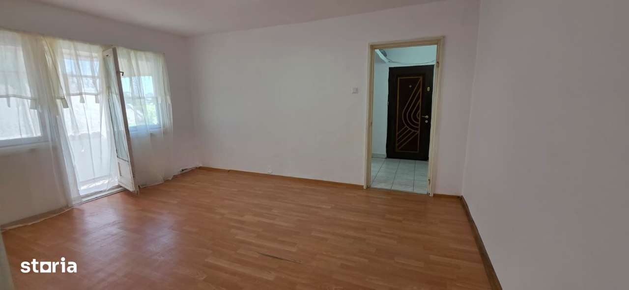 Central- 2 camere – Str. Miron Costin Bacau  Locatie excelenta-1