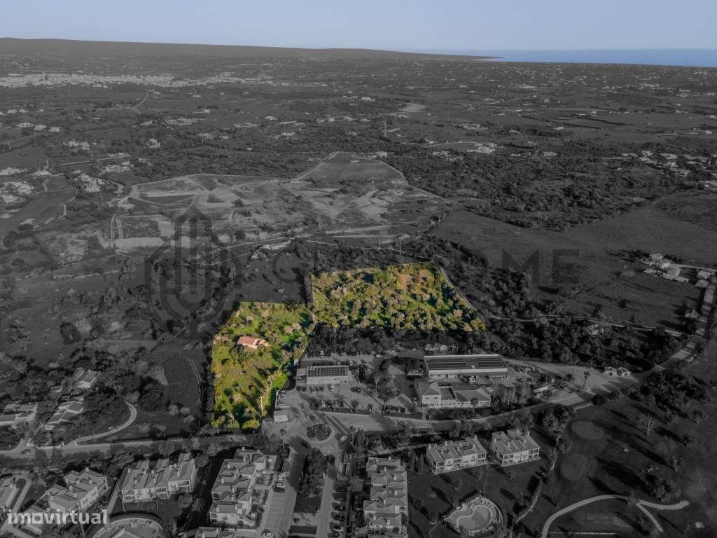 Terreno Misto com ruína junto aos Campos de Golfe do Gramacho - Lagoa-1