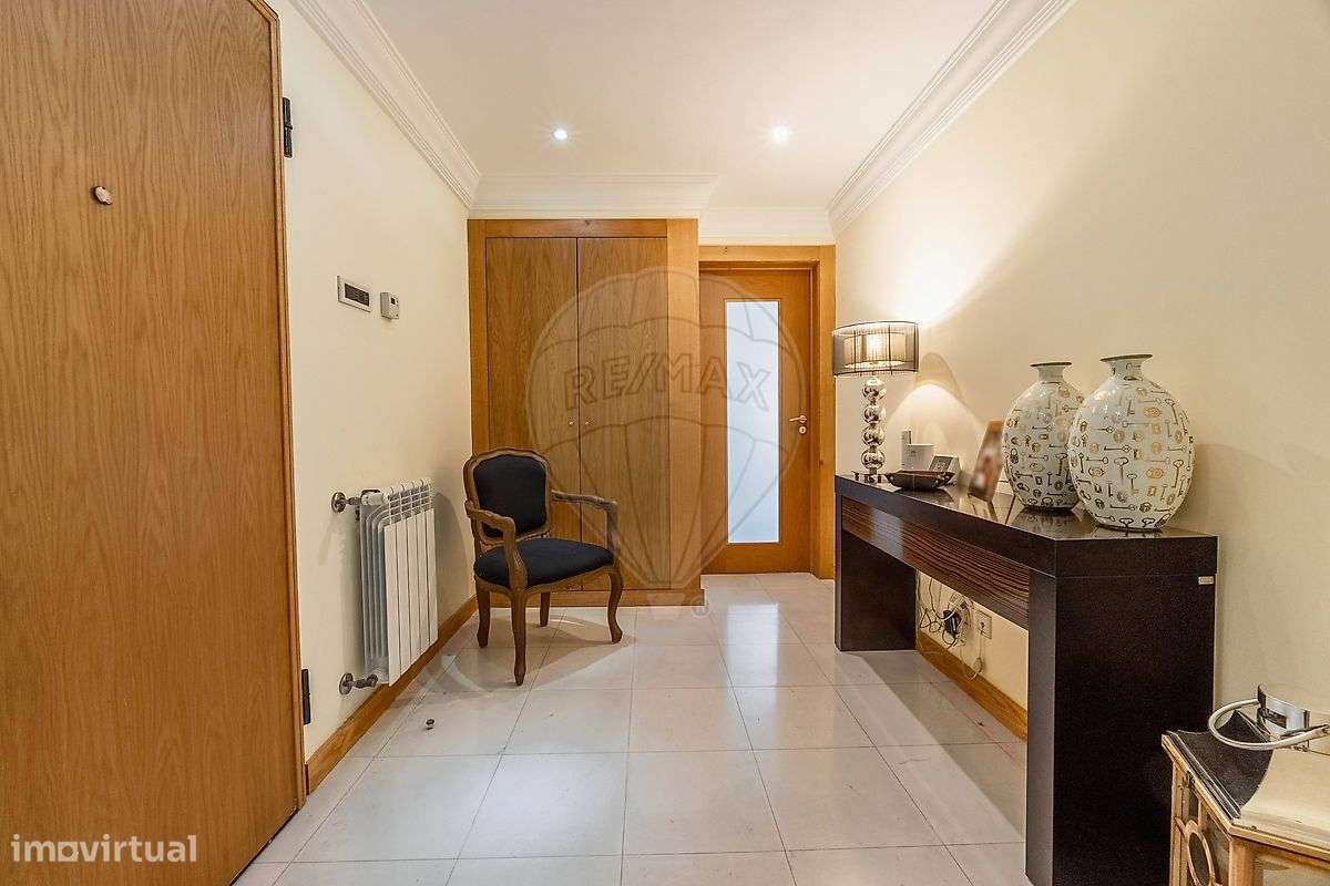 Apartamento T4 para venda-4