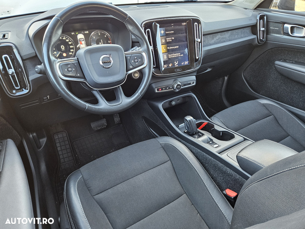 Volvo XC 40 D3 Momentum - 9