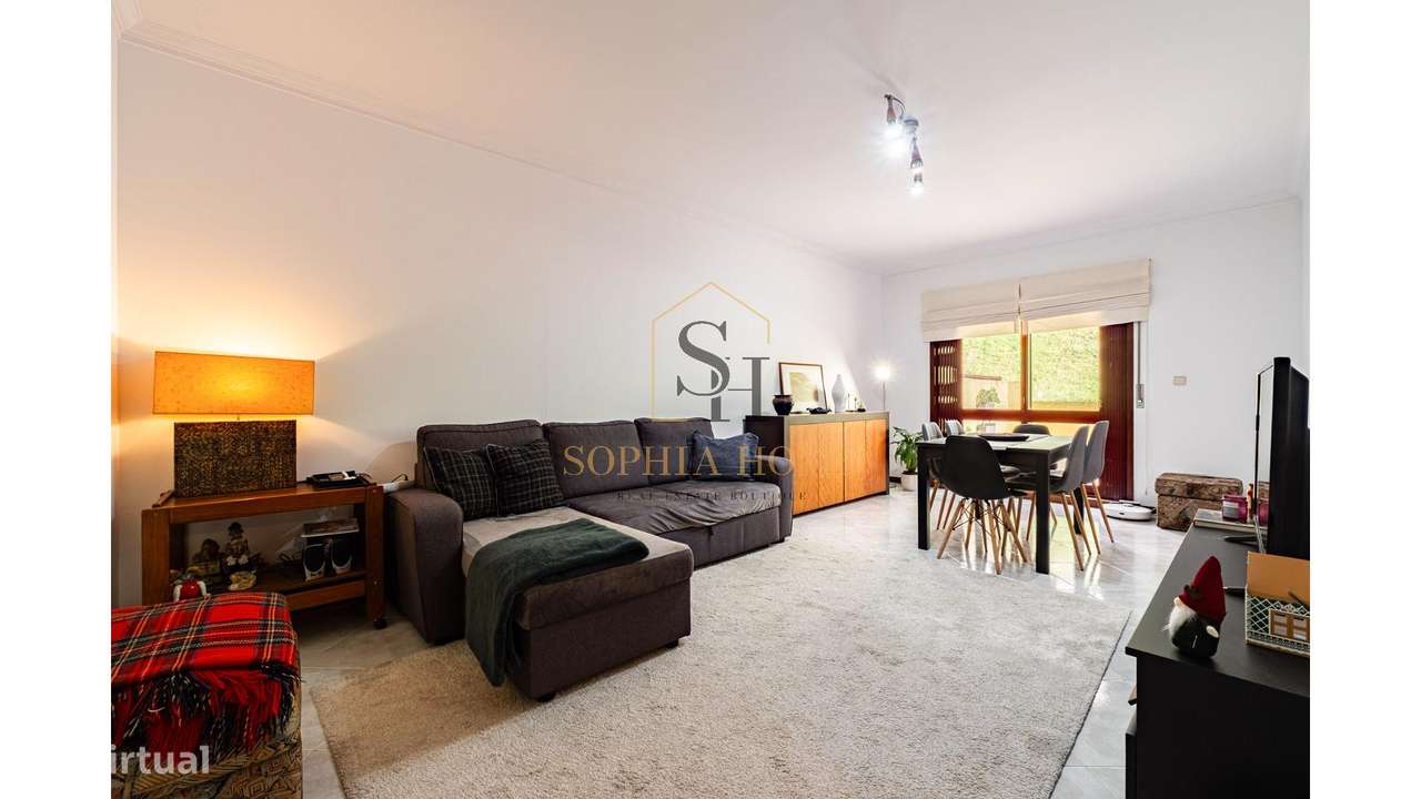 T2 c/ terraço e box, em Mafamude-5