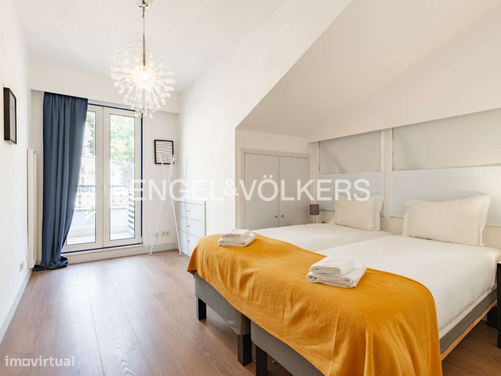 Amplo T2 com vista sobre o rio em Santos Design District-14