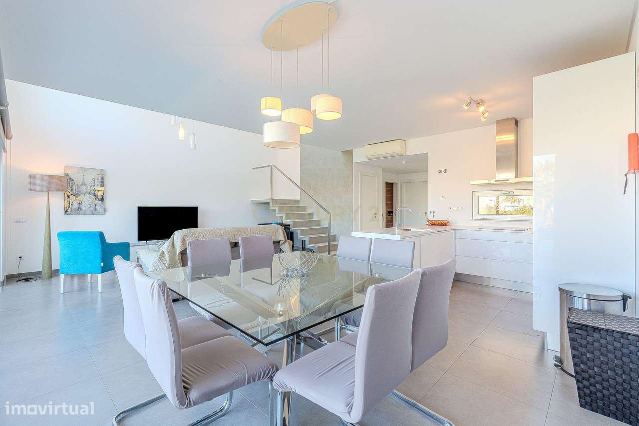 Moradia T3 Moderna no Coração de Albufeira - Grande imagem: 4/42