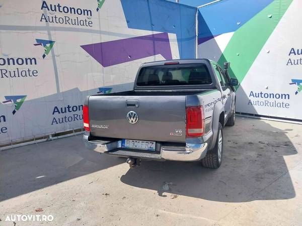 Volkswagen Amarok 3.0 TDI V6 4M Highline Aut. - 6