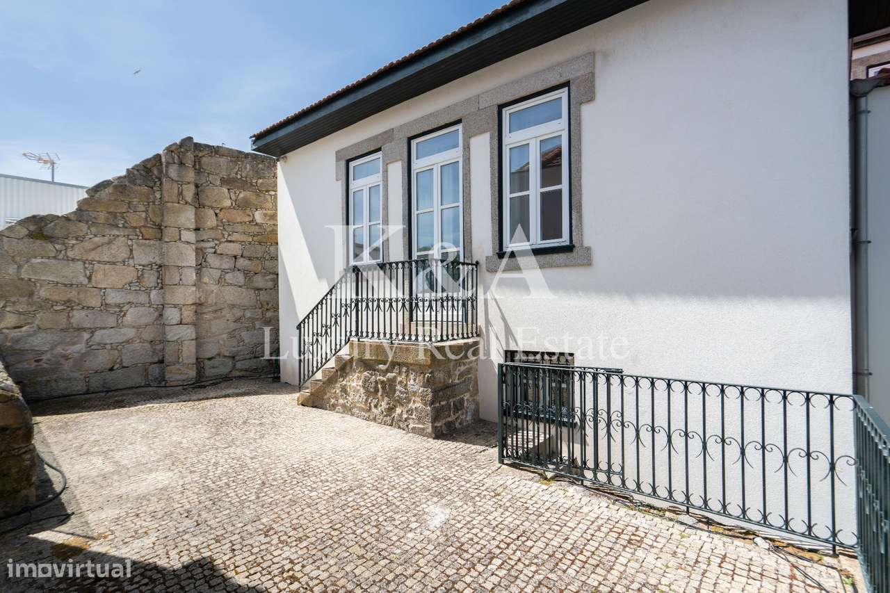 Moradia Centenária na zona histórica da Foz, com vistas rio e mar - Grande imagem: 2/47