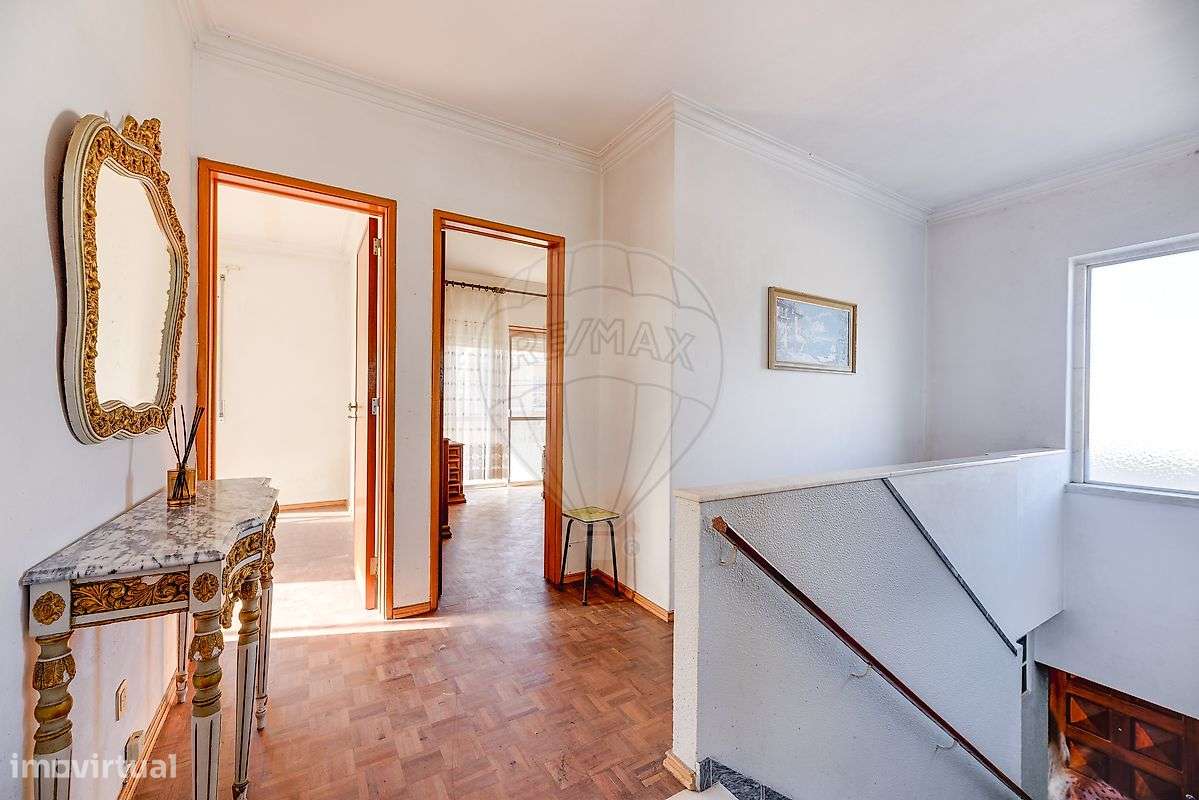 Moradia T9 para venda-31