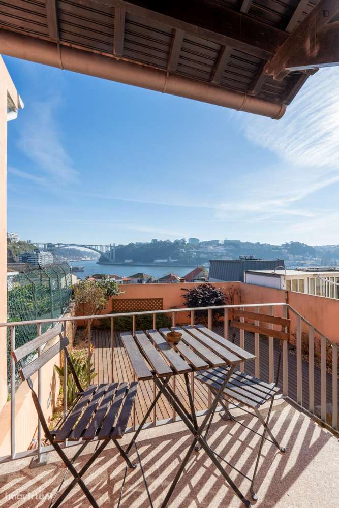 Casa com 3 quartos - localizado em Lordelo do Ouro Porto - Grande imagem: 5/10