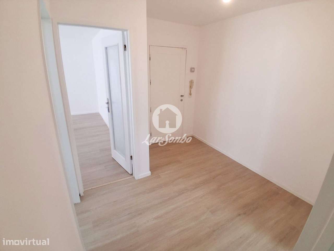 APARTAMENTO T3 REMODELADO - BAGUIM DO MONTE-11