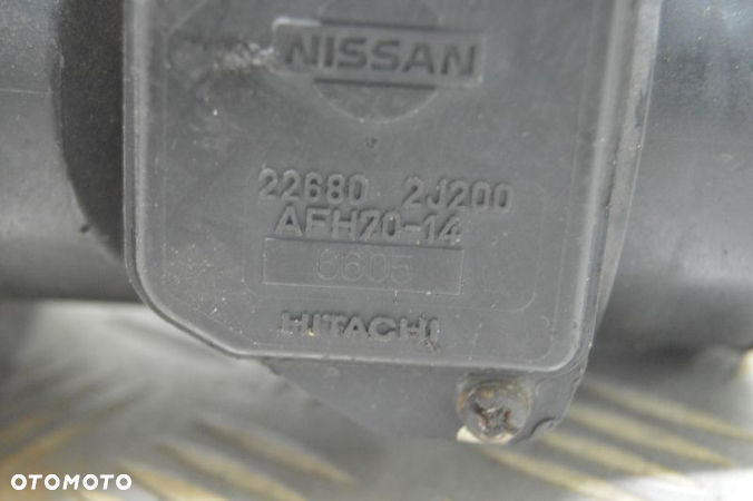 Przepływomierz powietrza Nissan Primera P11 2.0 - 2