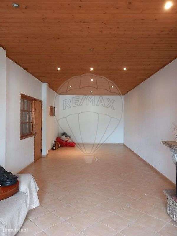 Moradia T3 para venda-3