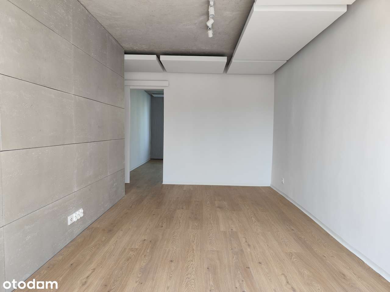 Po remoncie: 48,18 m2, 2 pokoje, miejskie, 3 piętro BEZ PROWIZJI-8