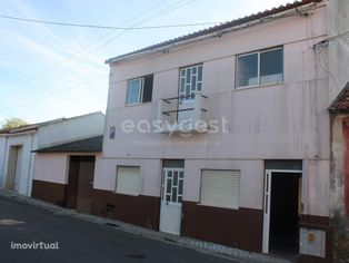 Moradias T3 para recuperar com terreno em Martingança, Pa...