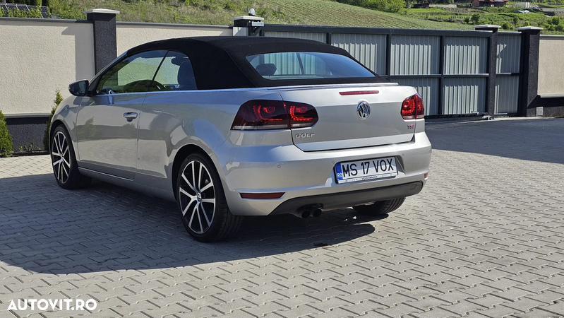 Volkswagen Golf - 26